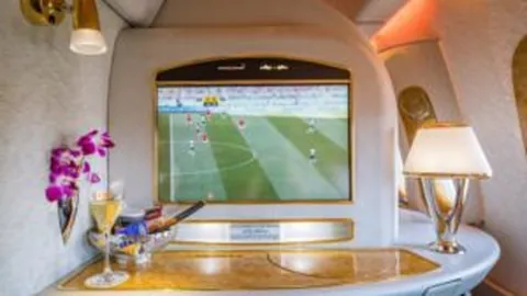 “皇马与皇社国王杯对决，决赛双方皆比马竞或巴萨少休一天”